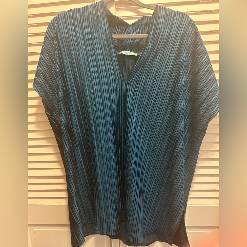 Karlie Striped Teal V-Neck Blouse